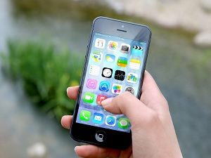 Apple iPhone